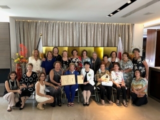 Ambassador with Ikebana club members